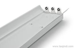 T8熒光燈支架供應(yīng)、批發(fā)、價(jià)格指南及鎮(zhèn)流器選購要點(diǎn)